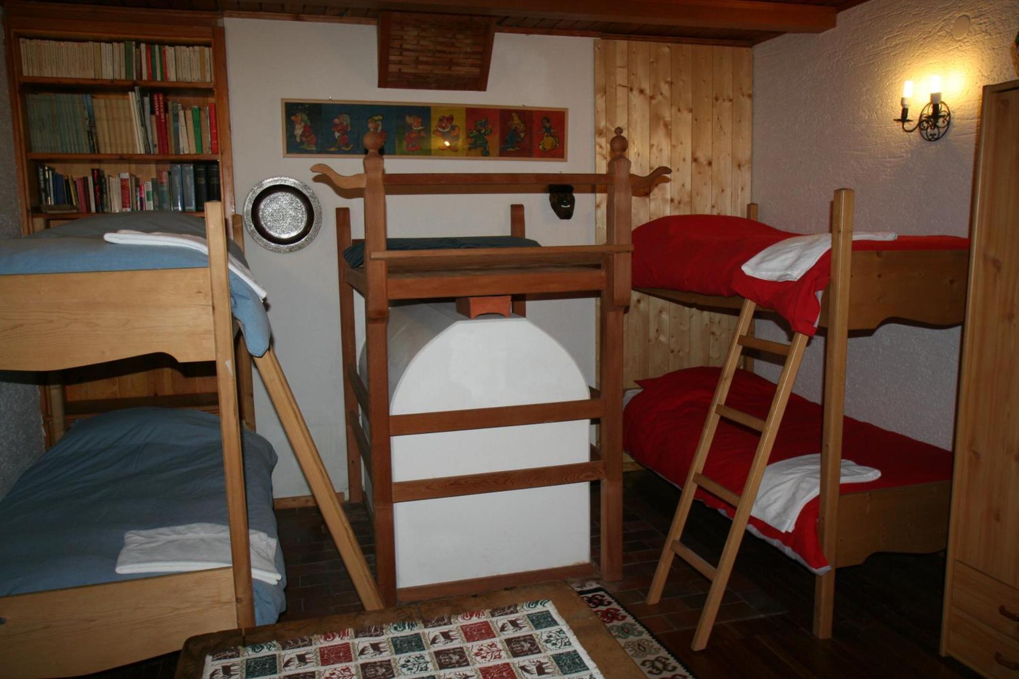 Quadruple Room Private Bathroom